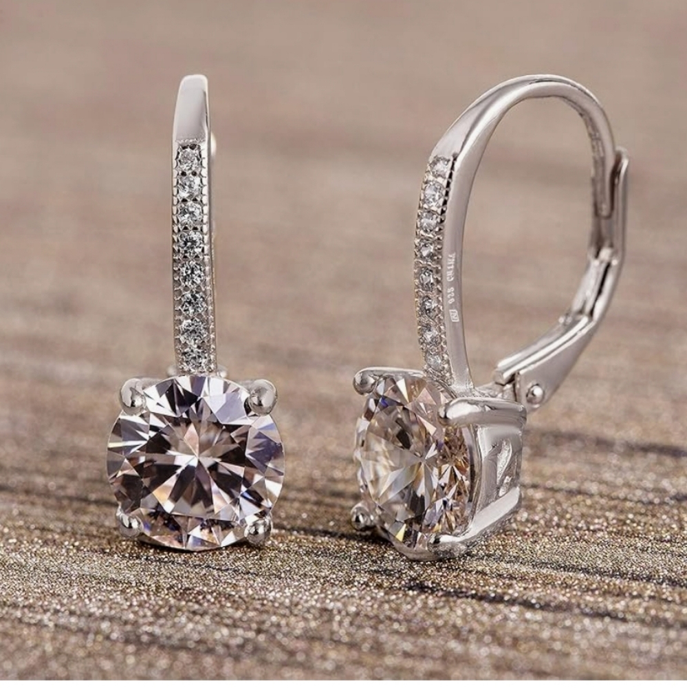 925 Sterling Silver Diamond Solitaire CZ Earrings NWT - Picture 3 of 4
